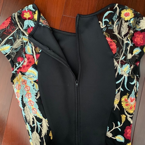 Macy’s BCX Cocktail Dress - Picture 4 of 5